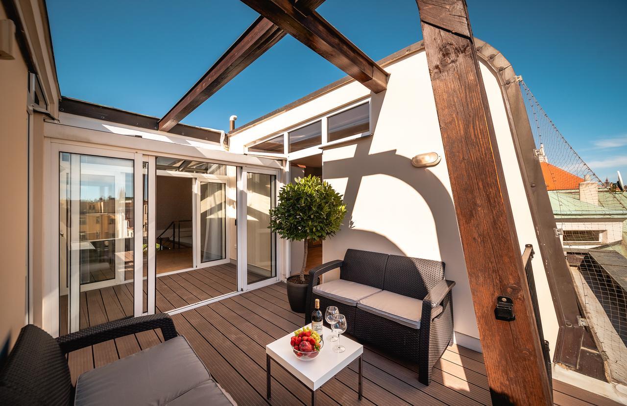 Unique Penthouse & Terrace 6br+3.5bath, Views! Appartamento Praga