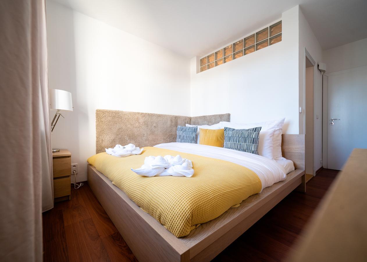 Appartamento Unique Penthouse & Terrace 6br+3.5bath, Views! Praga