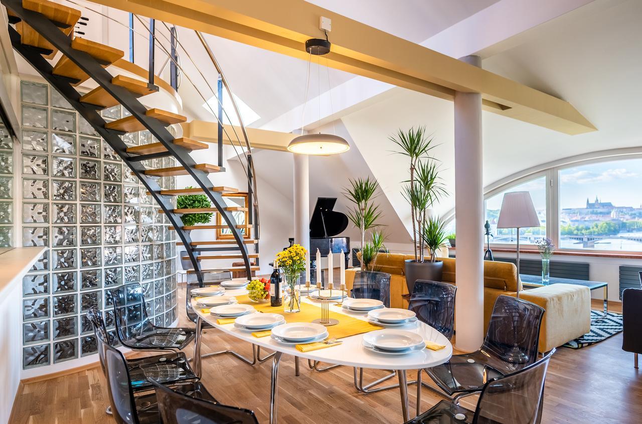Unique Penthouse & Terrace 6br+3.5bath, Views! *